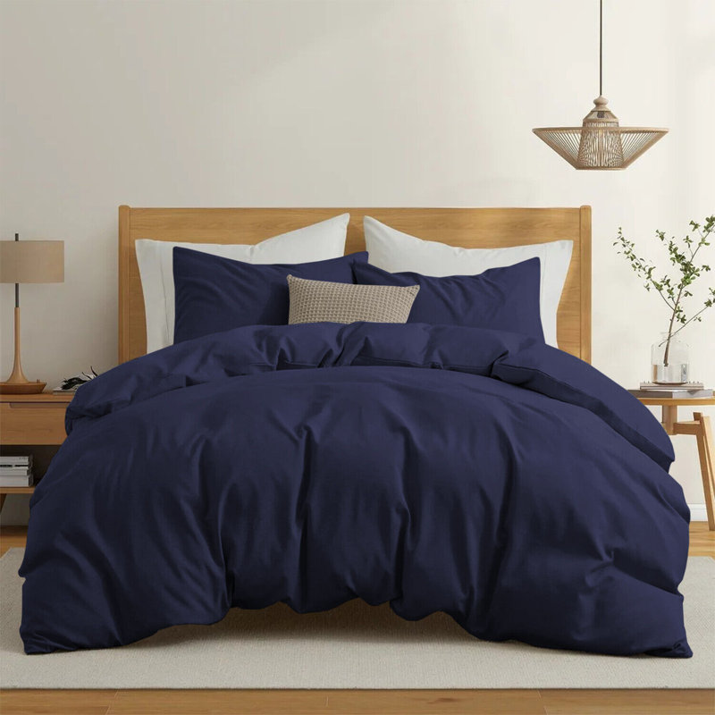 Premium 4-Piece Microfiber Duvet Cover Complete Set, Super King Duvet Cover Set + 3 Additional Pieces, Navy