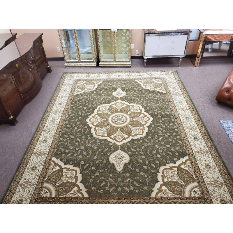 Aariv Oriental Indoor Rug, Rectangle 7'10" x 10'7"
