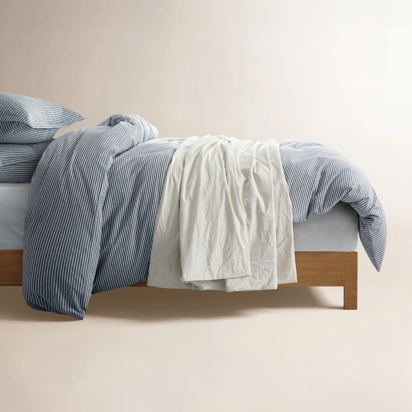 Allyssa Stonewashed Cotton Duvet Cover Set, Queen Duvet Cover + 2 Pillow Shams