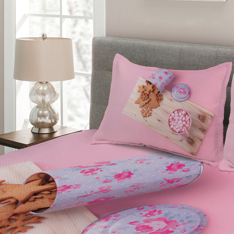 Farmhouse / Country Polyester Coverlet, King Bedspread + 2 Shams