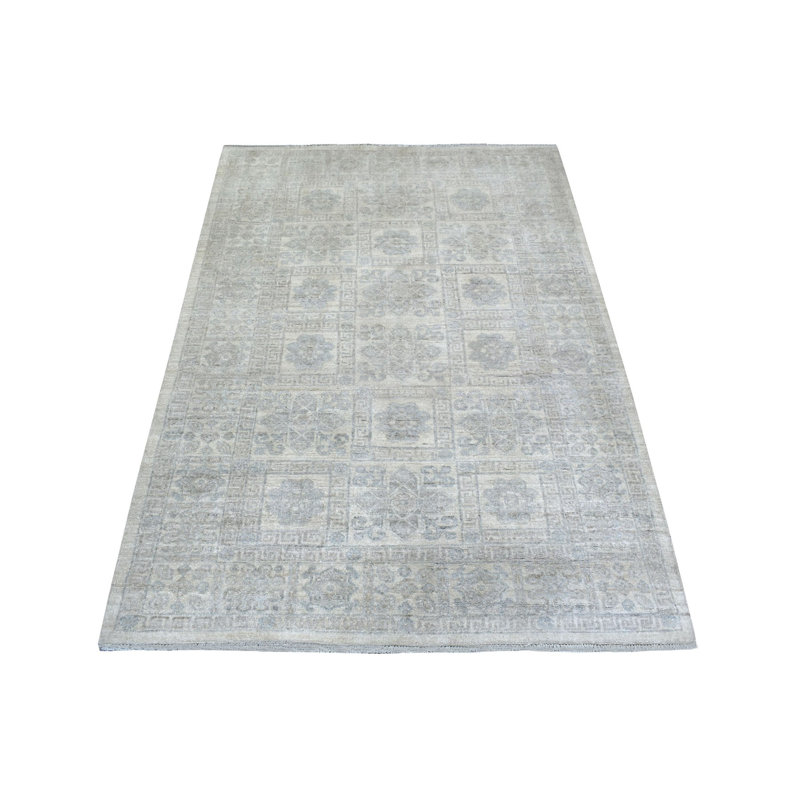 Tapis oriental noué à la main 4 pi 1 po x 5 pi 9 po ivoire et blanc délavé avec motifs en laine douce nouée à la main C29BE93D1DFF4A1F8DE60EA68C829CC9