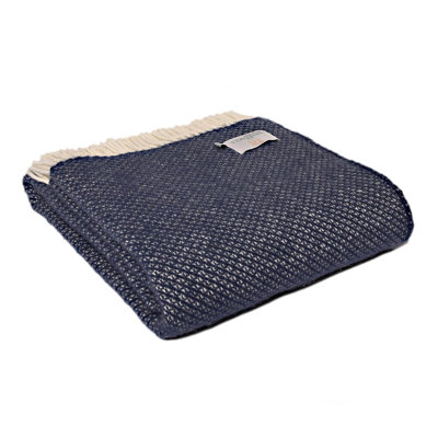 Lifestyle Averil Throw Blanket
