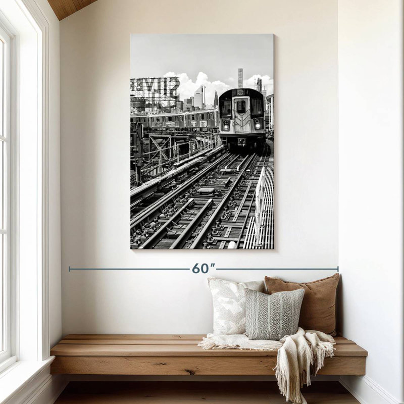 Mehar Line 7 Queens, 48" H x 32" W