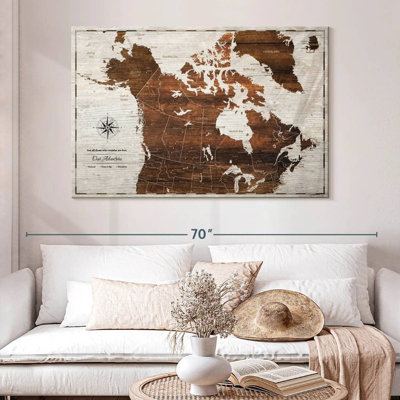 Épinglette personnalisée en bois clair Canada Altaira