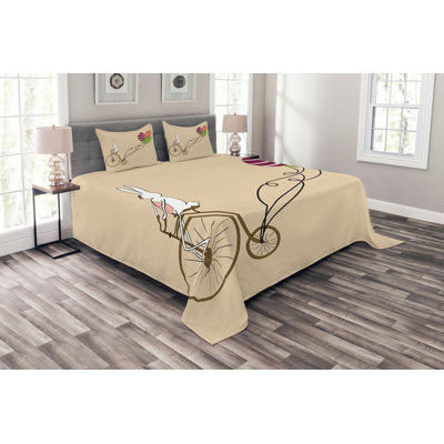 Animal Print Bedspread with Pillow Shams