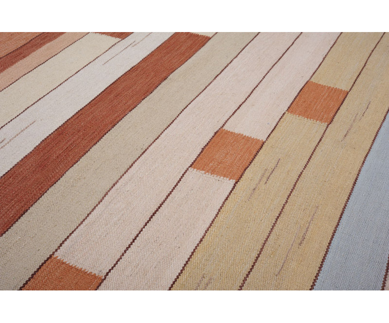 Striped Area Rug in Brown/Beige