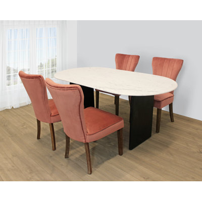 Ensemble repas pour 4 personnes Aryhanna