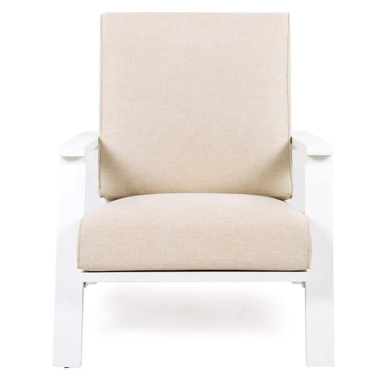 Fauteuil club de patio avec coussin beige et blanc - Une solution classique et confortable pour les espaces extérieurs Design Modern Living