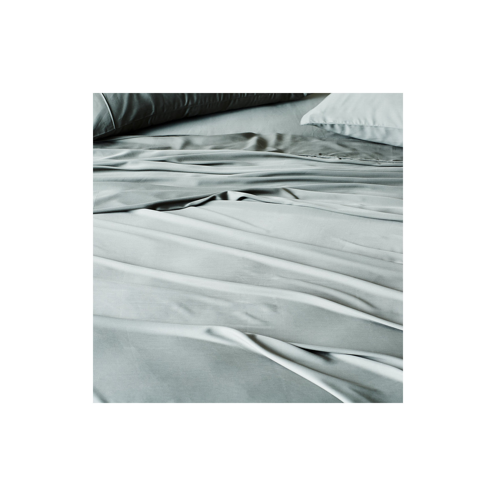 Signature Sateen Sheet Set, Queen Sheet Set with 3 Additional Pieces, Sage