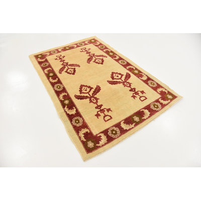 Tapis de surface en laine 3 pi 10 po x 5 pi 9 po one-of-kind noué la crème Nash