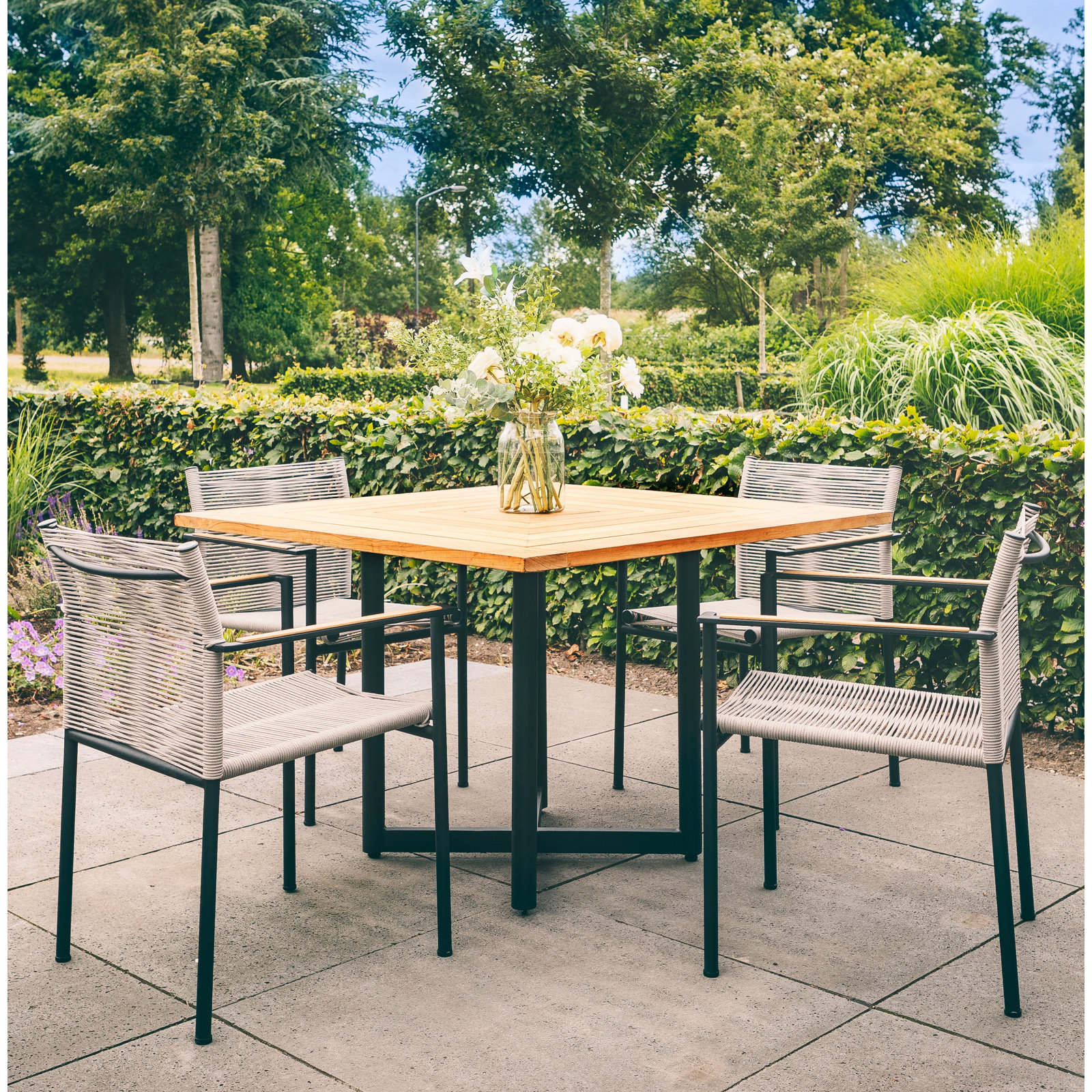 Woodbridge 43" Patio Dining Set, Gray