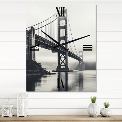 Horloge murale Grey Bridge Majestic Arch Graphite III - Cityscapes