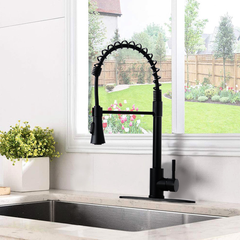 Robinet d'évier de cuisine commercial en pont noir mat - Spot, rétractable, acier inoxydable 304 de qualité supérieure, débit de 1,8 gallon par minute pour la rouille et les taches, débit élevé