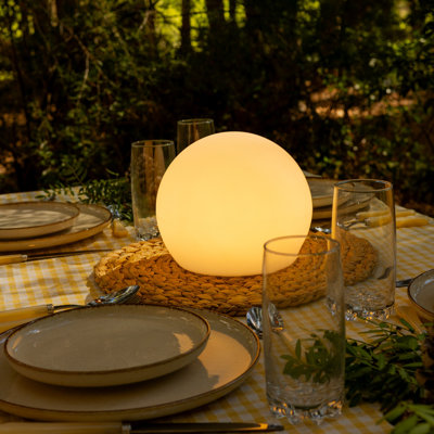 Lumière DEL flottante 8 po à énergie solaire rechargeable USB