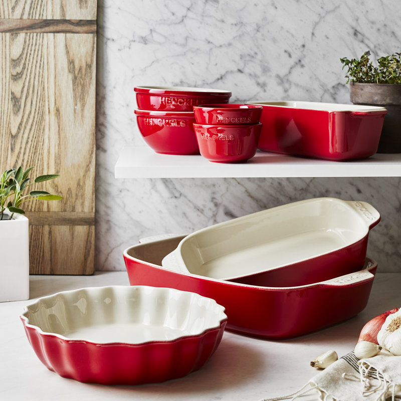 Ceramic 8 Piece Bakeware Set, Red