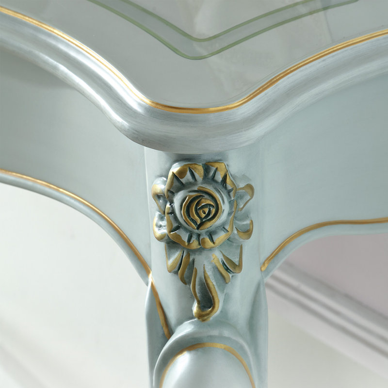 Console de style français peinte et sculptée, H 35,43 po x l 49,21 po x P 17,72 po
