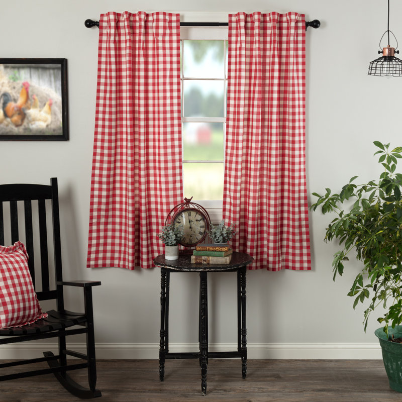 Paire de rideaux obscurcissant avec passe-tringle Annie Buffalo, Rouge, L 36 po x L 63 po
