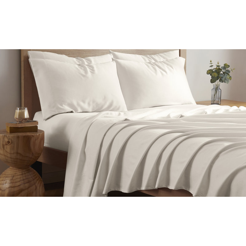 Kathy Ireland 2000 Thread Count Cotton Sheet Set (6 Piece), Ivory, Queen