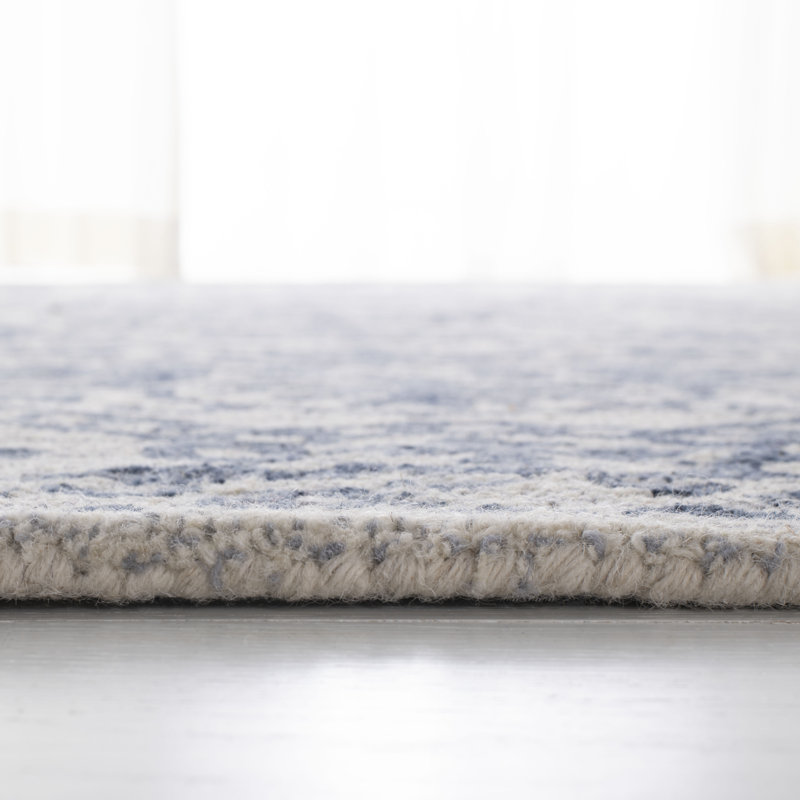 Ivory and Blue Floral Handmade Wool Tufted Rug, 2' x 5'
