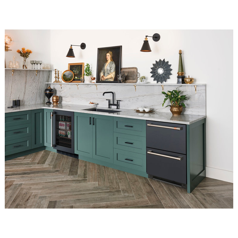 Café™ ENERGY STAR® Beverage Center, Matte White