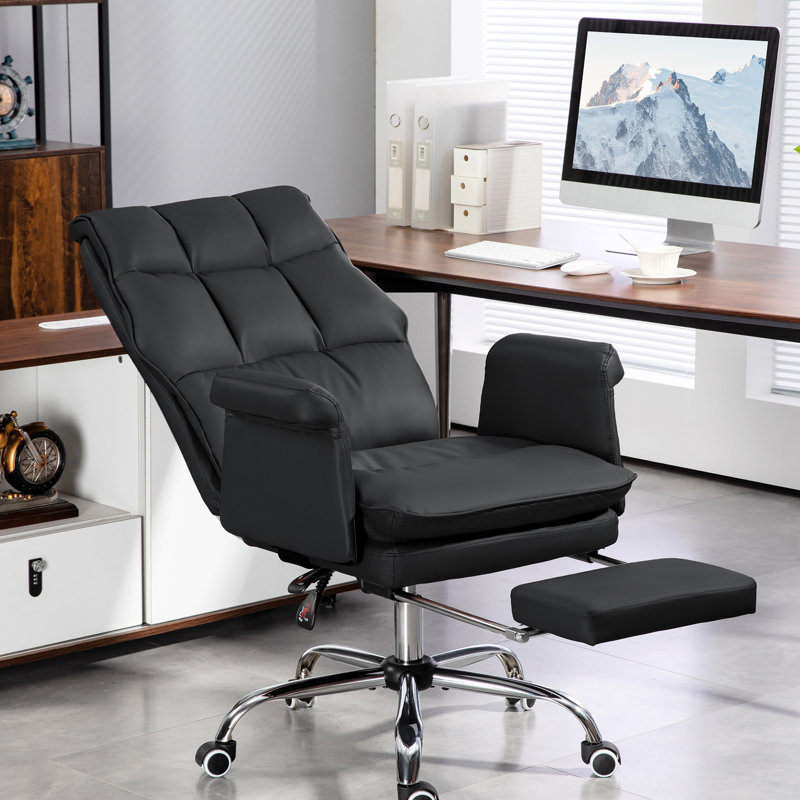 Chaise de bureau en cuir synthétique noir avec fonction inclinable et pivotante. Siège réglable à hauteur réglable de 19,7 po à 22,8 po, inclinaison du dossier à 155 po, repose-pieds, rembourrage confortable et capacité de charge de 264 lb
