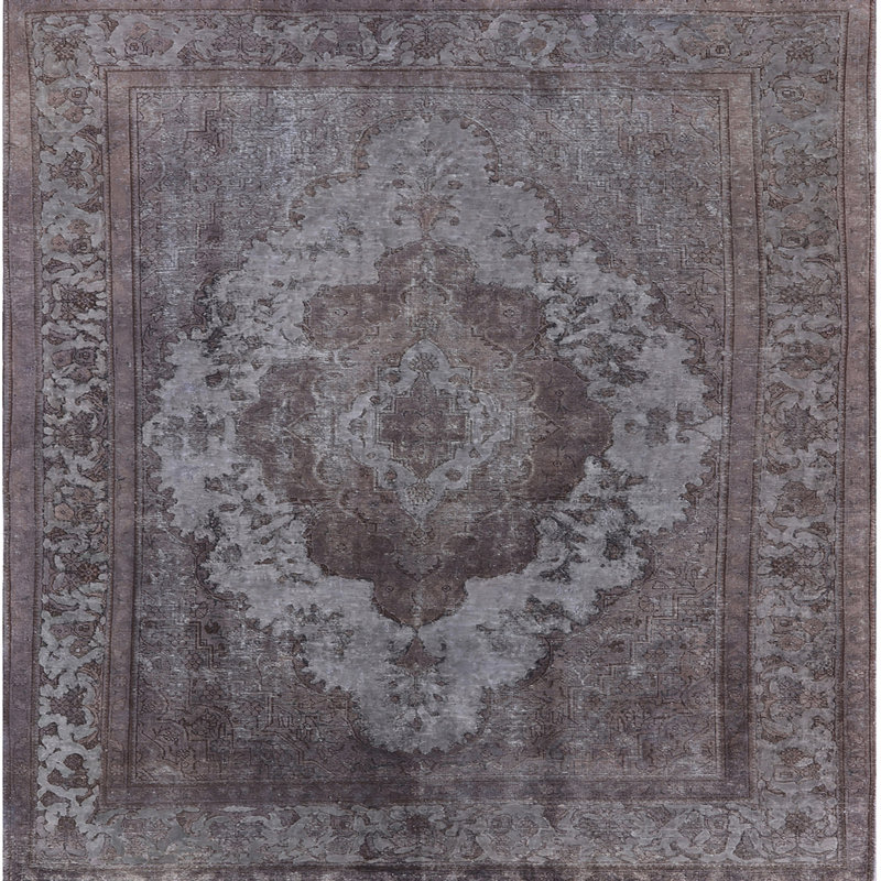 Tapis oriental gris, Carré 6 pi