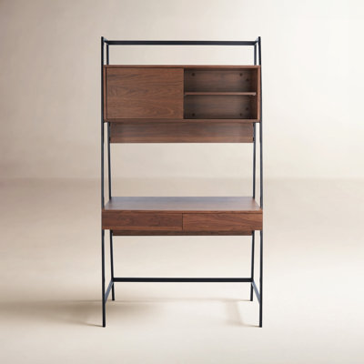 Courtland Ladder Desk with Hutch