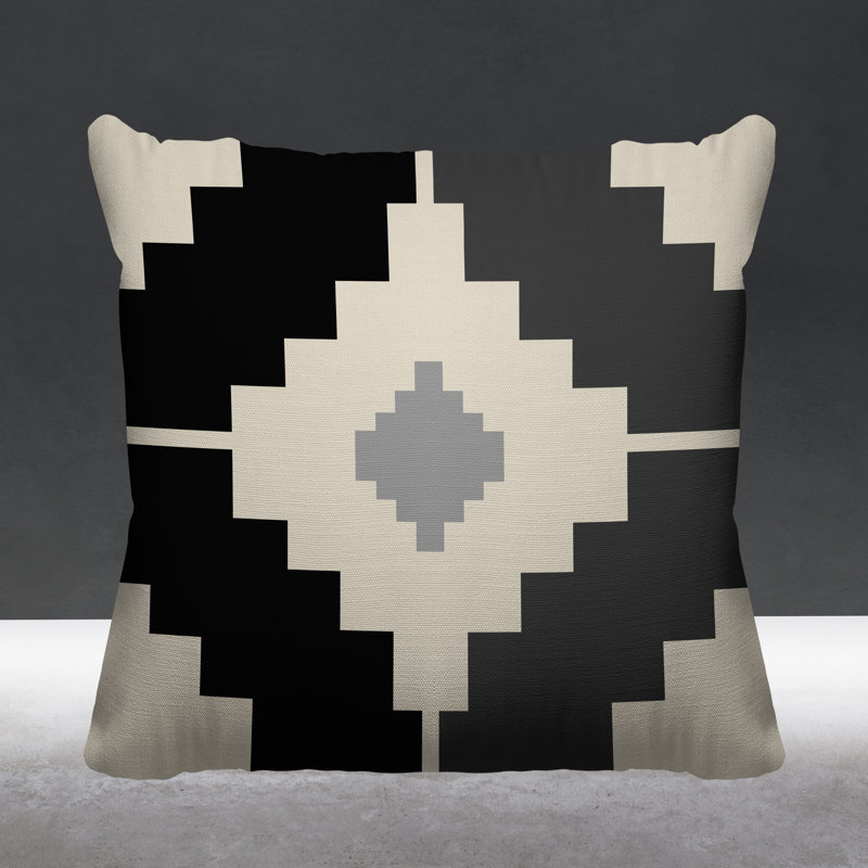 Coussin intérieur / extérieur Kele Southwestern, Noir, L 15 po x H 15 po
