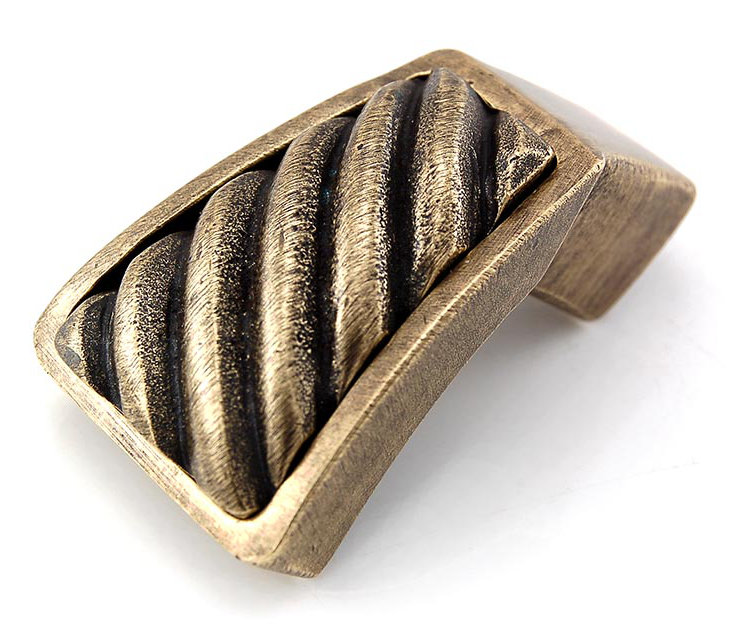 Sanzio Finger Pull, Antique Brass
