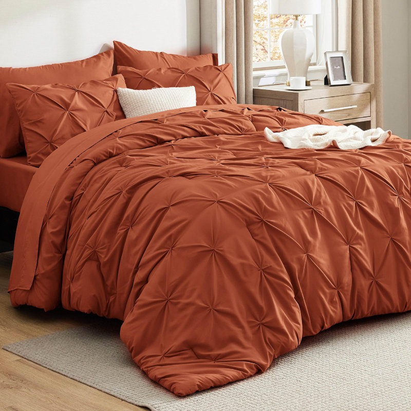 Bedsure Queen Burgundy Pintuck Bed-in-a-Bag - Burnt Orange Pinch Pleat Comforter Set with Sheets, Pillowcases & Shams (Set of 7)