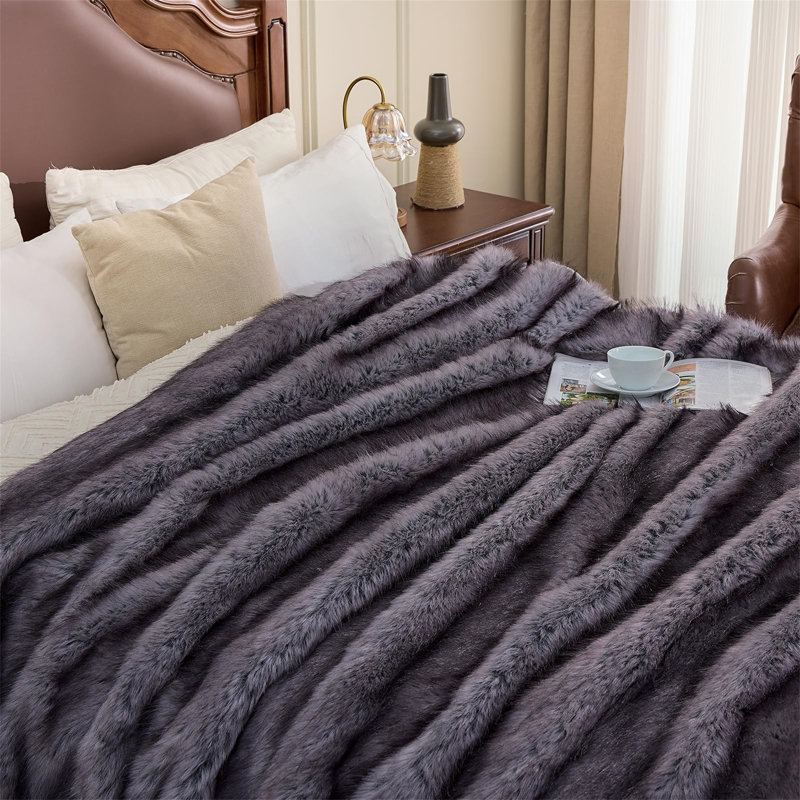 Machine Woven Throw Blanket, Grey