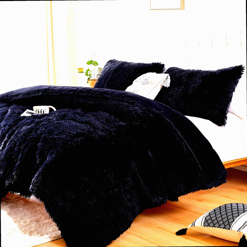 Plush Black Velvet Queen Comforter Set - Fluffy Fuzzy Double-Sided Bedding with Soft Shaggy Texture - 3 Piece Set with 1 Comforter and 2 Pillowcases