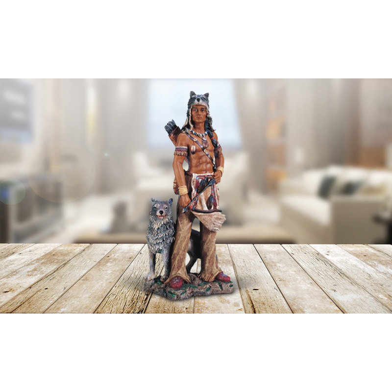 Figurine 17 po H Guerrier indien avec loup