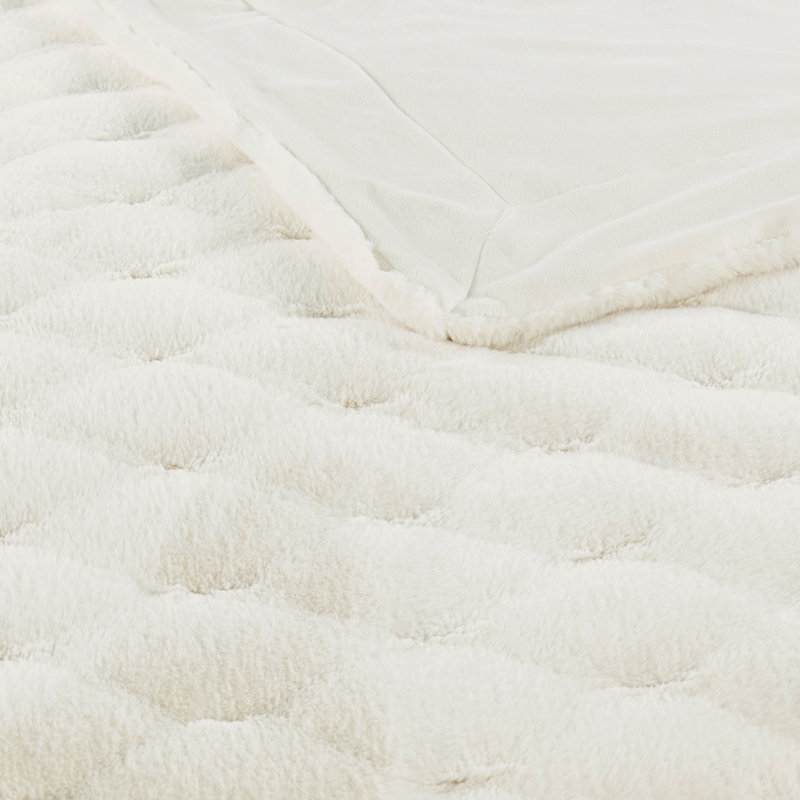 Rabbit Faux Fur Throw Blanket, Marshmallow