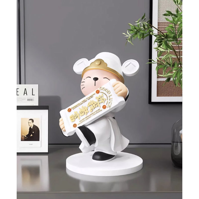 Mabbitt Figurines & Sculptures, White