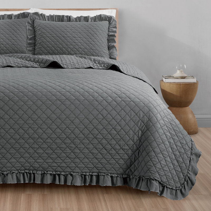 Bashira Modern & Contemporary Polyester Quilt, Twin Quilt + 1 Twin  Shams, Taupe
