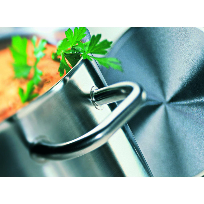 Matfer Bourgeat Excellence Stainless Steel Round Braiser, 17 Qt.