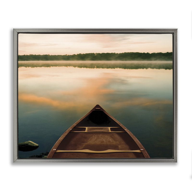 Canoe on Lake Warm Sunrise, toile encadrée flottante grise par Danita Delimont, H 31 po x l 25 po, Cadre flottant gris lustré