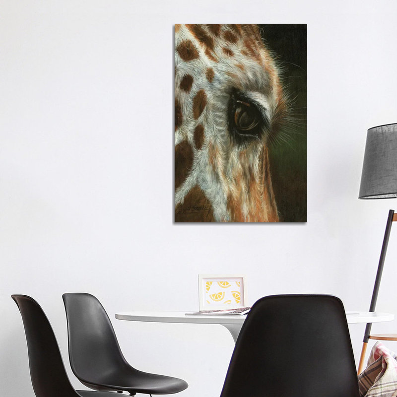 Giraffe Close 1 Piece Wrapped Canvas Painting, 101.6 cm H x 66.04 cm W x 3.175 cm D