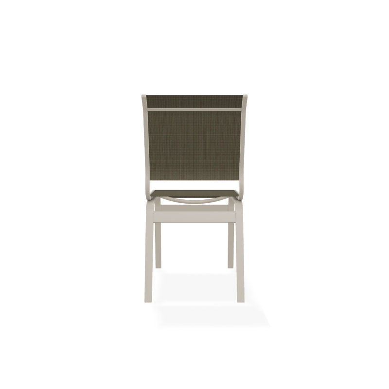 Chaise d'appoint de salle à manger Hiraku, Désert texturé, Tweed Sunbrella® brun