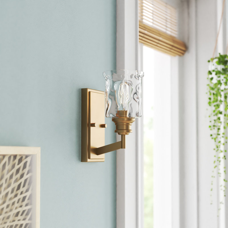 Berowalt Armed Sconce, Brushed Gold