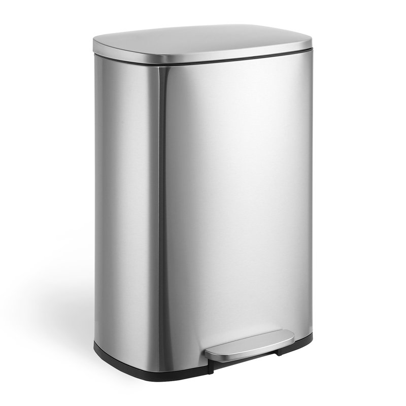 Poubelle à pédale 13 gallons en acier