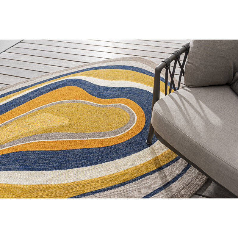 Geometric Area Rug, Oval 6'7" x 9'2"