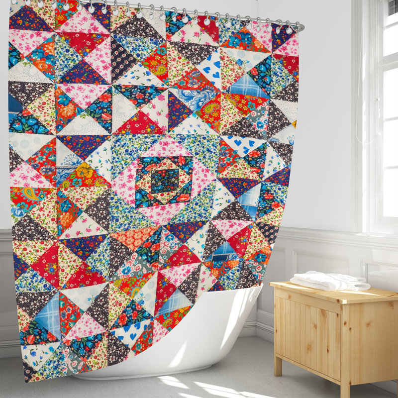 Rideau de douche simple Patchwork + crochets, H 83 po x l 70 po