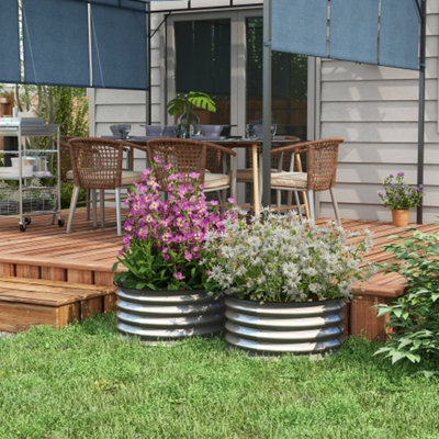 Ensemble de lit de jardin surélevé galvanisé de 2, jardinières pour plantes d'extérieur avec bordure de sécurité, réservoirs faciles à assembler pour faire pousser des fleurs, des herbes et des légumes, argent