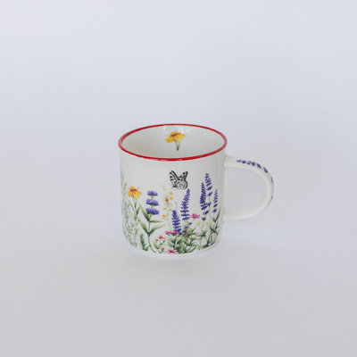 Tasse Meadow Flowers and Butterfly