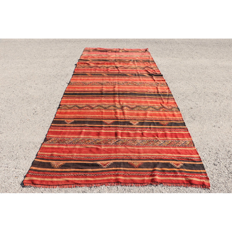 Grand kilim turc fait à la main avec des rayures rouges et noires pour un décor de salon et un tapis de style bohémien