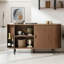 Ce buffet moderne de couleur noyer est doté de portes coulissantes et de tablettes réglables pour un rangement flexible. Il peut servir de bar ou de table d'entrée, offrant à la fois élégance et fonctionnalité.-579305516