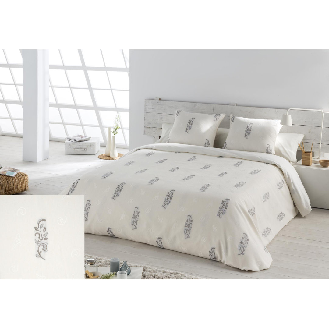No Pattern Duvet Cover Set with Pillowcases Included
