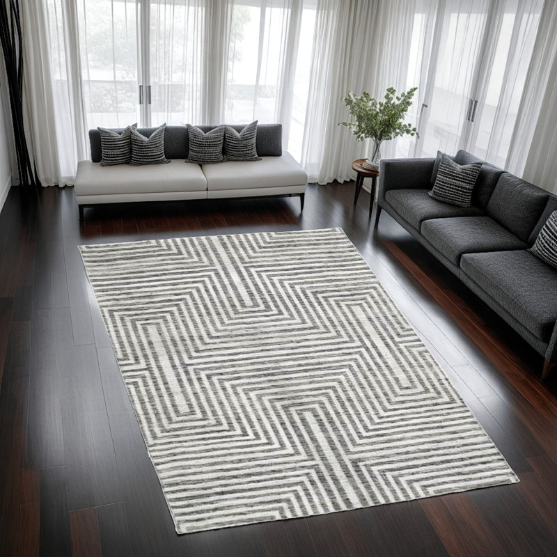 Seni 5 X 7 Medium Area Rug, Geometric Pattern Machine Woven, Black Ivory, Rectangle 5' x 7'